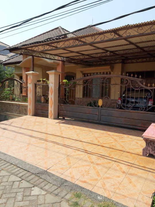 DIJUAL RUMAH WILAYAH SURABAYA SELATAN - Image 1