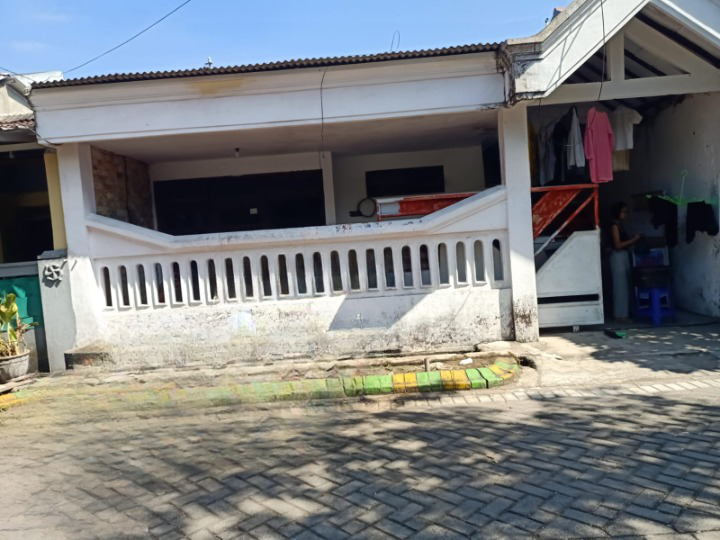 DIJUAL RUMAH AREA WISMA LIDAH KULON SURABAYA BARAT - Image 1