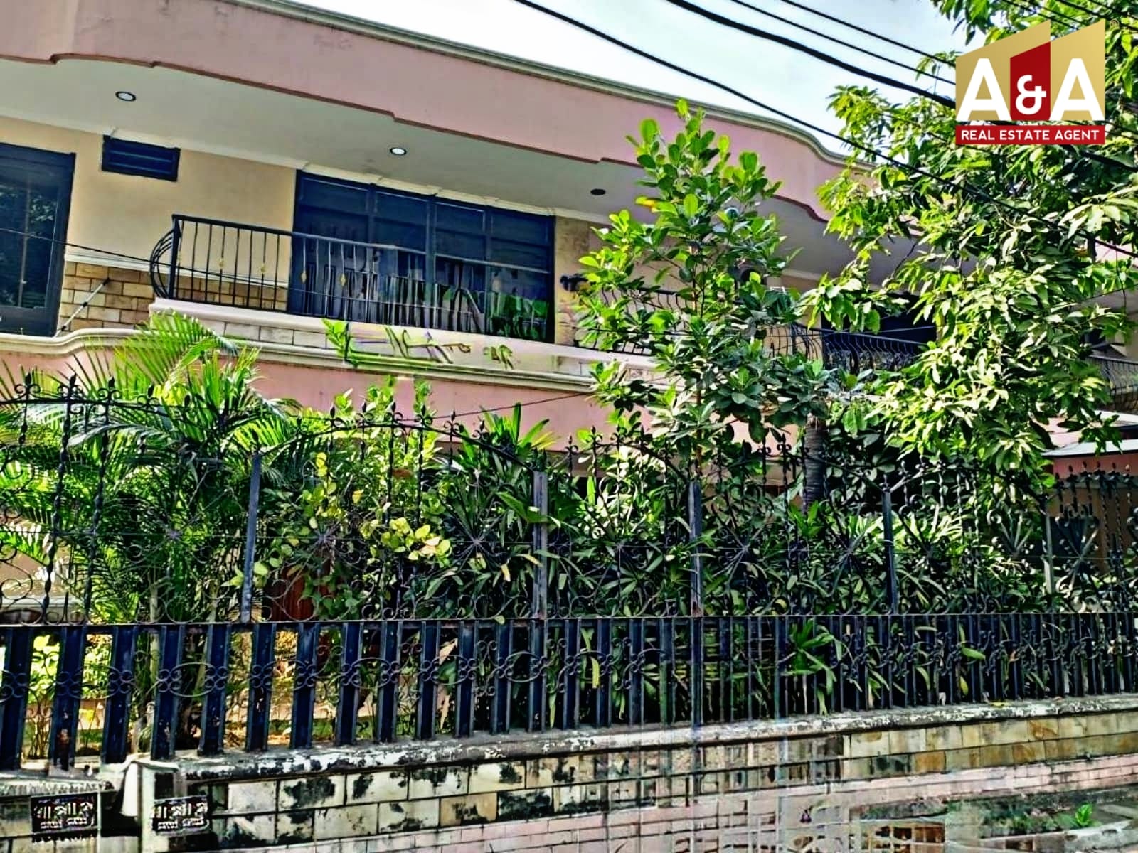 DIJUAL RUMAH WILAYAH SURABAYA SELATAN - Image 1