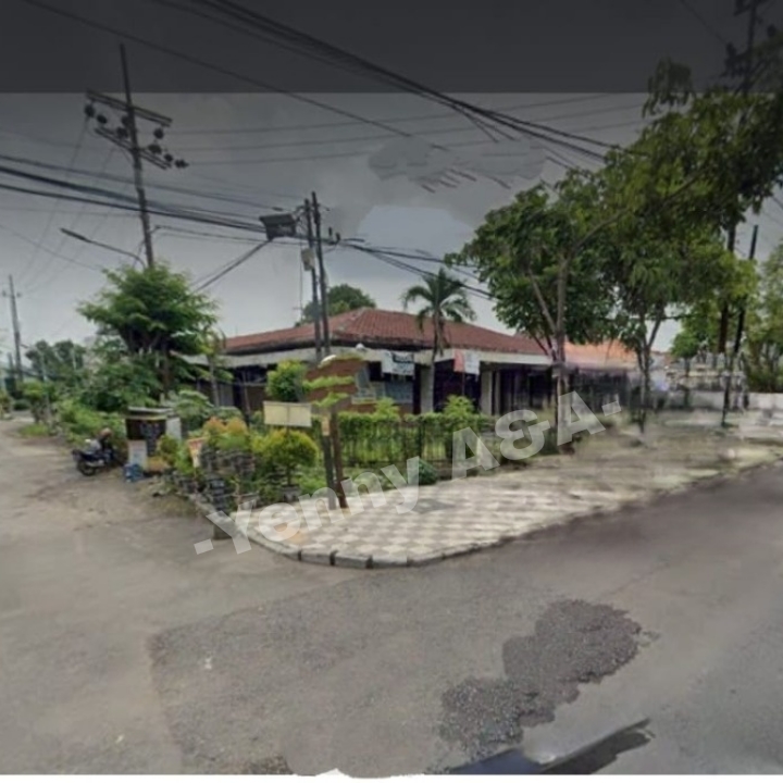 Dijual Rumah Raya Dharmahusada - Image 1