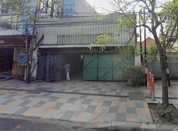 DIJUAL RUMAH NOL JALAN RAYA AREA PERAK SURABAYA UTARA - Image 1