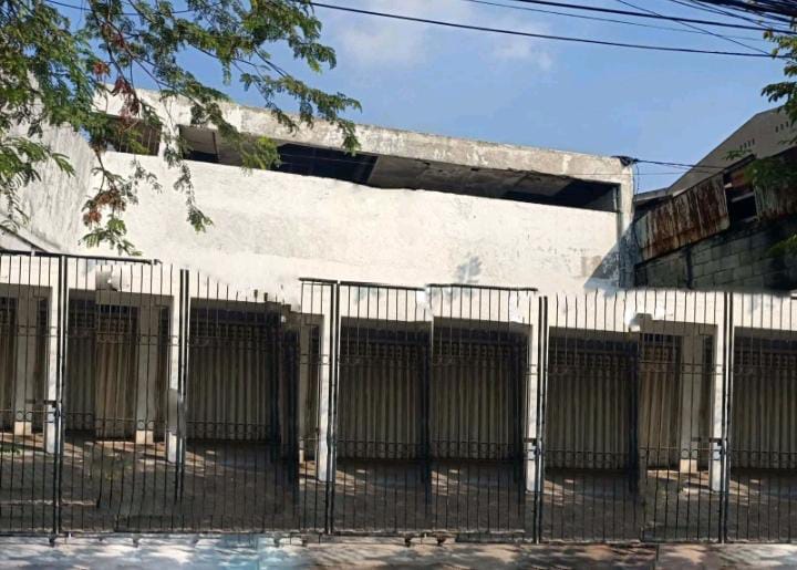 Dijual/Disewakan Ruko di Surabaya Pusat - Image 1