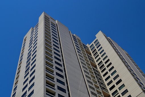 Dijual/Disewakan apartemen The peak Surabaya pusat - Image 1