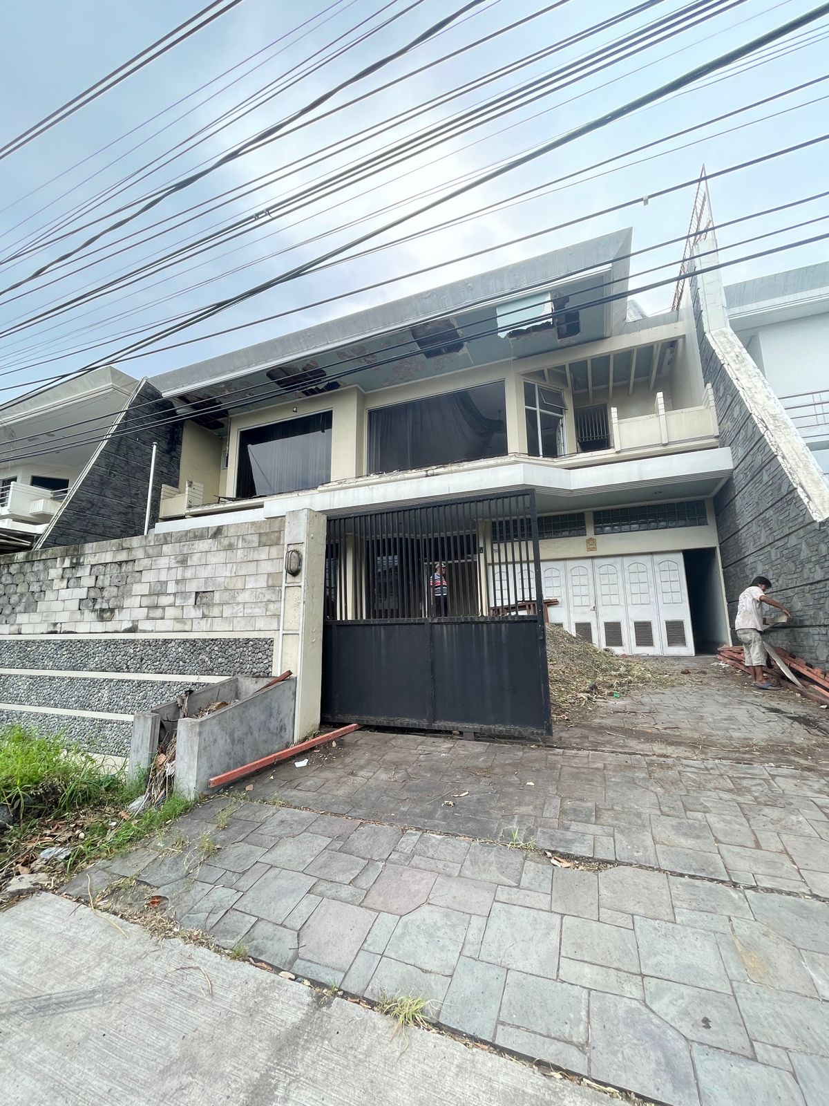 DIJUAL CEPAT RUMAH SURABAYA BARAT SATELIT UTARA - Image 1