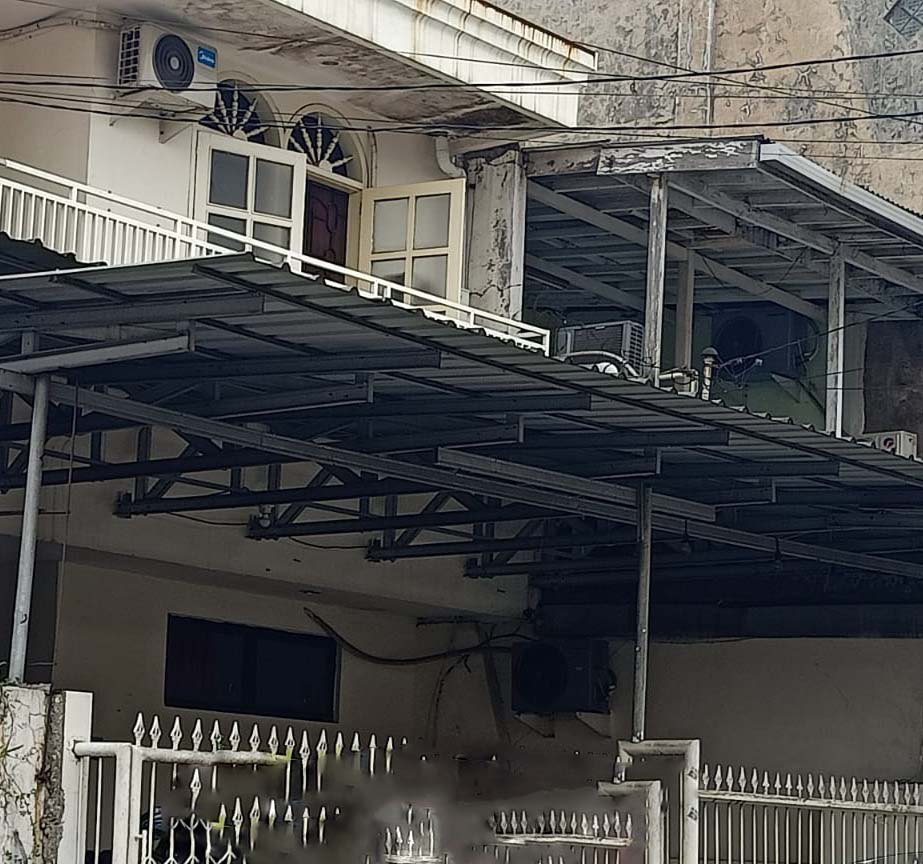 Dijual Rumah Kos-Kosan di Surabaya Timur - Image 1