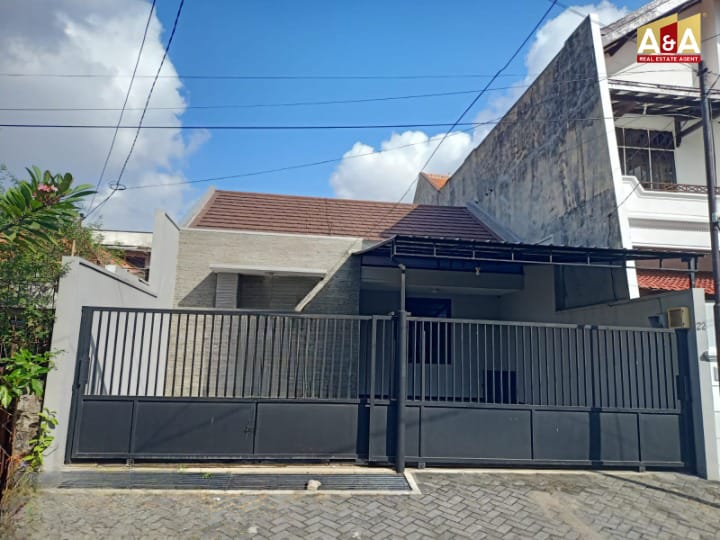 DISEWAKAN RUMAH WILAYAH SURABAYA TIMUR - Image 1