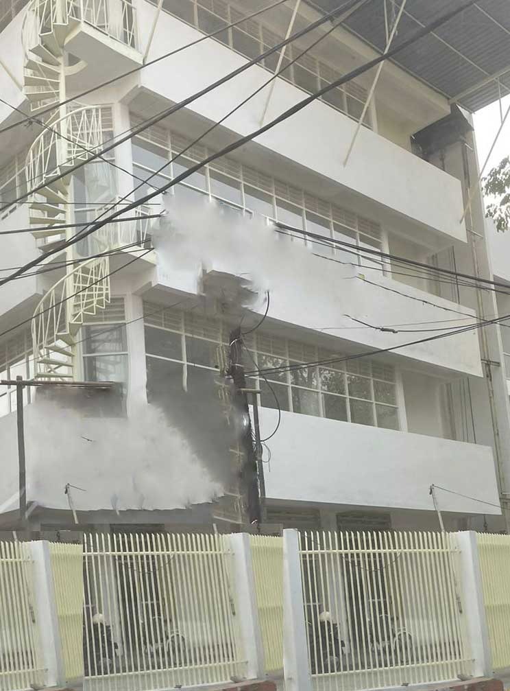 Disewakan Ruko Rungkut Madya Surabaya Timur - Image 1