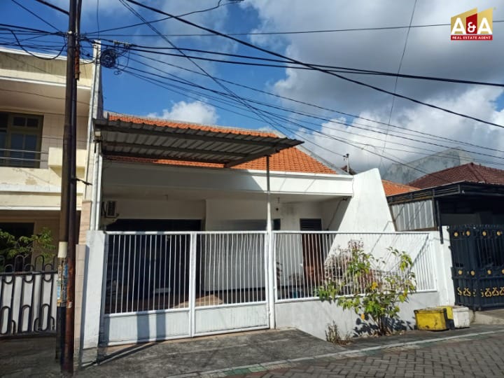 DIJUAL RUMAH WILAYAH SURABAYA TIMUR - Image 1