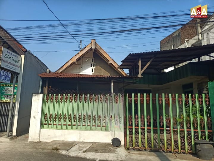 DIJUAL RUMAH WILAYAH SURABAYA TIMUR - Image 1