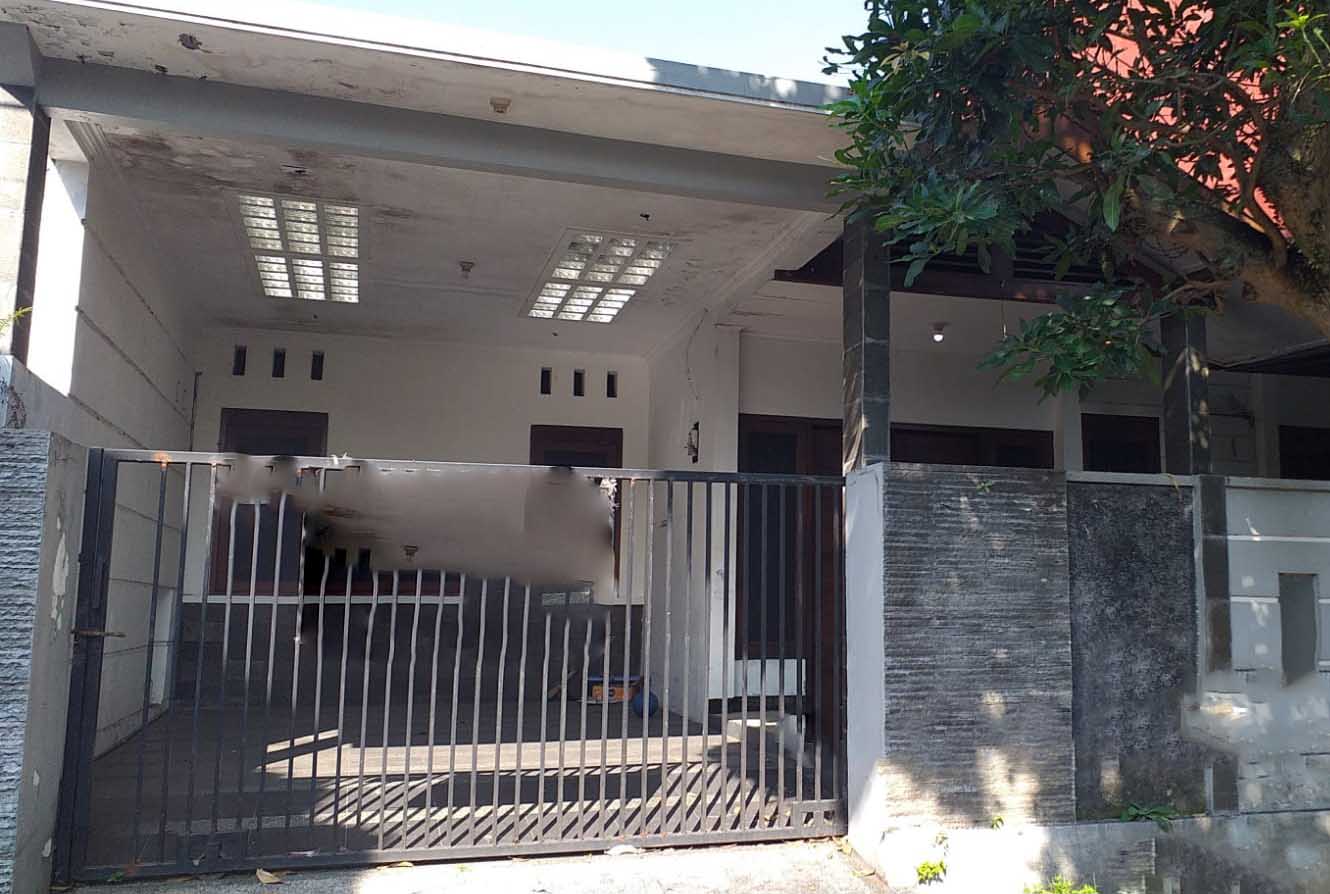 Disewakan Rumah Strategis di Malang - Image 1