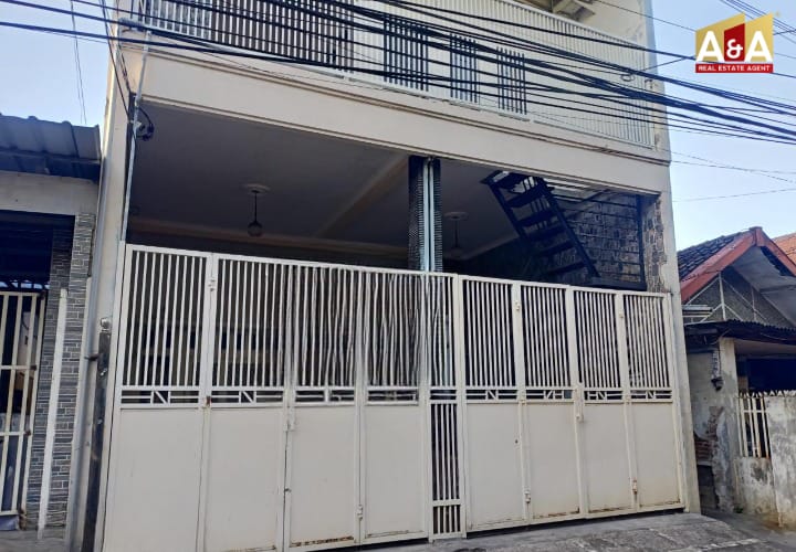 DISEWAKAN RUMAH WILAYAH SURABAYA PUSAT - Image 1