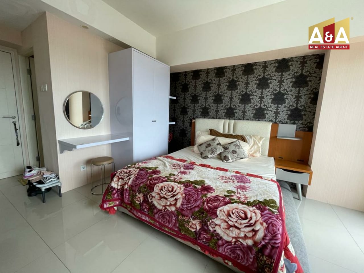 DIJUAL CEPAT APARTEMENT TANGLIN PAKUWON MALL - Image 1
