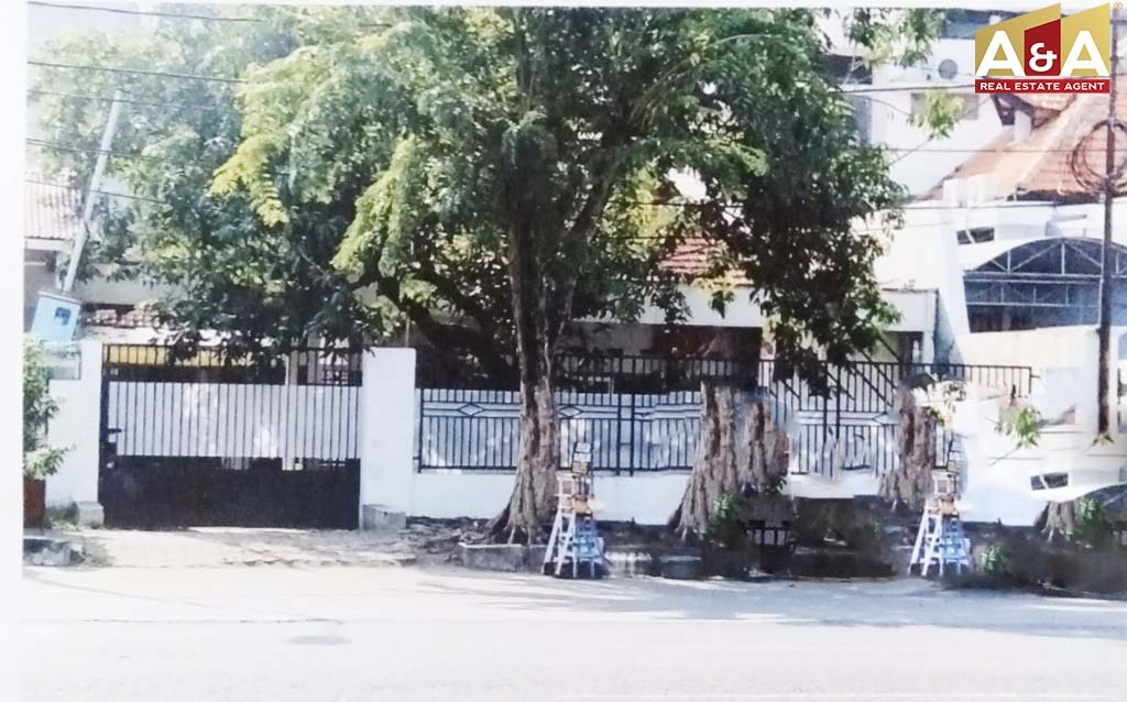 !! Dijual Rumah Surabaya Timur !! - Image 1