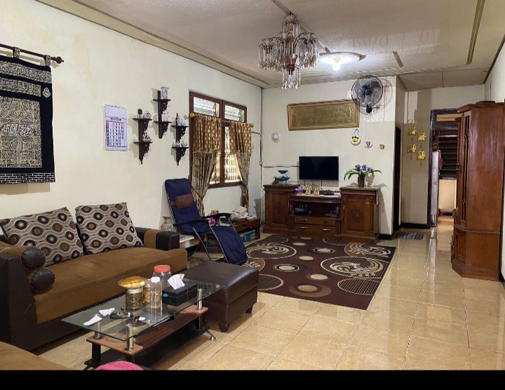 Dijual Rumah Surabaya Barat - Image 1