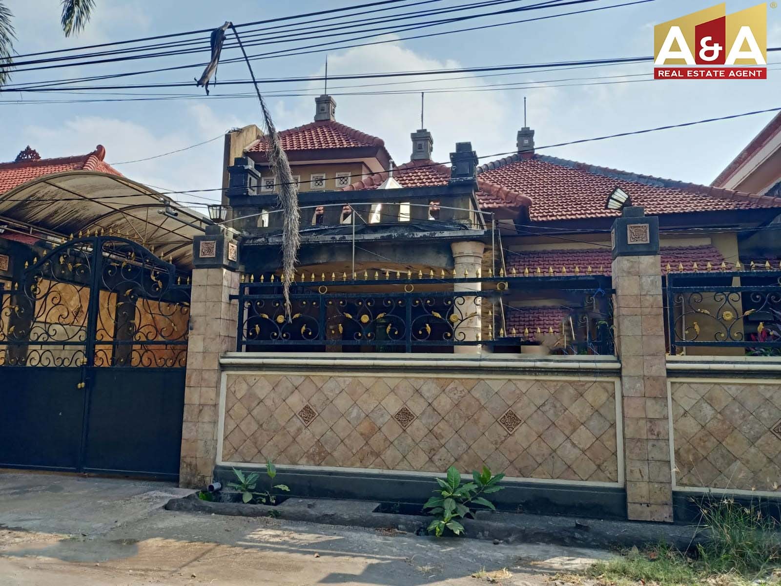 !! DIJUAL RUMAH SURABAYA TIMUR !! - Image 1