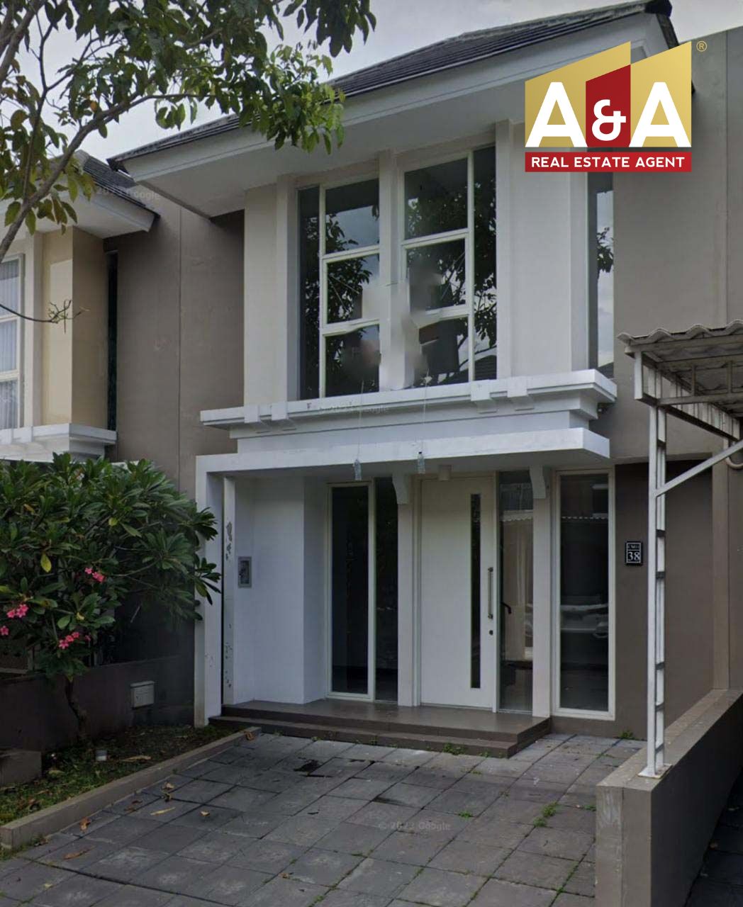 Disewakan Rumah Green lake Citraland Surabaya Barat - Image 1