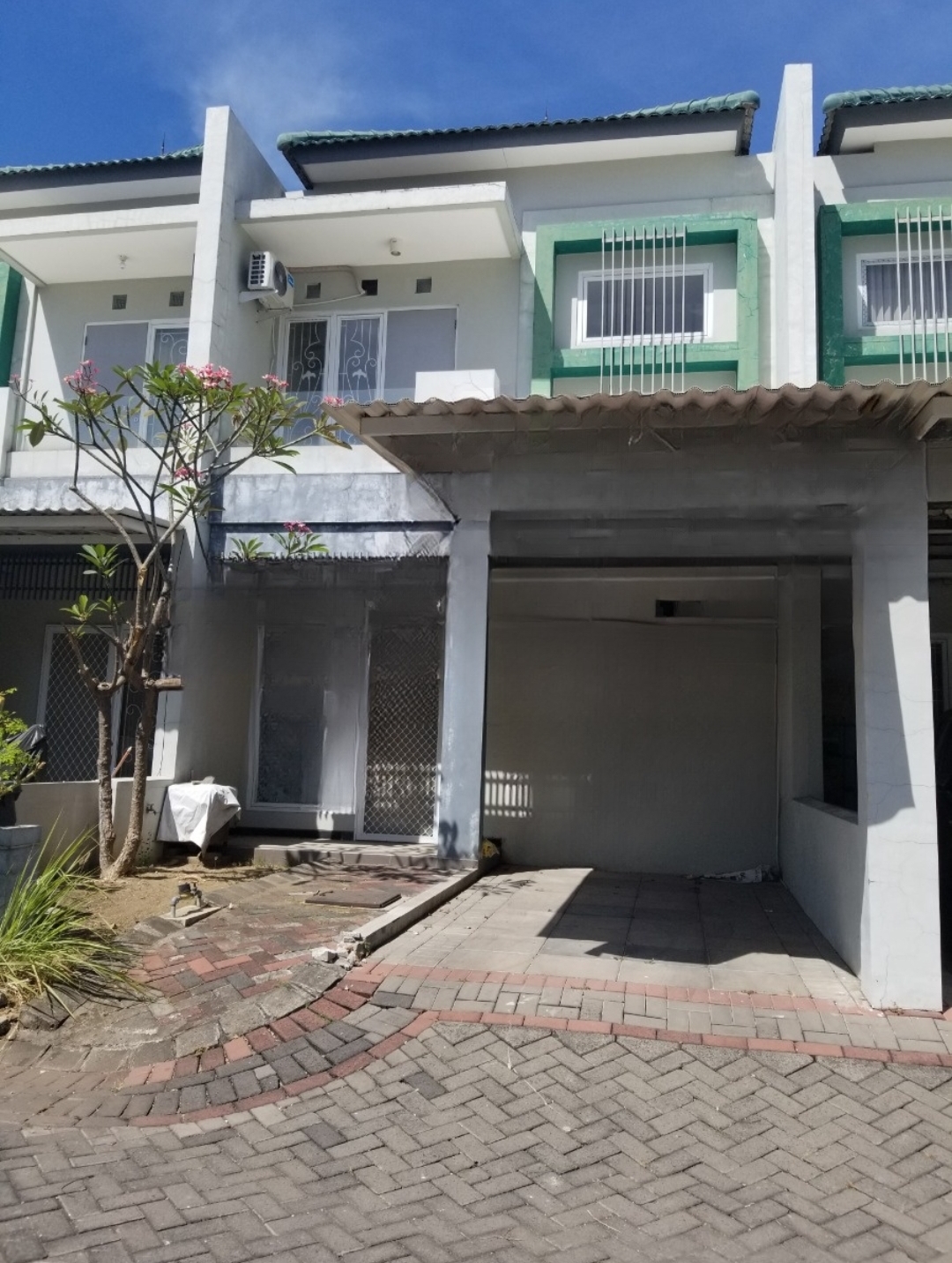 Dijual rumah di Dian Regency 2, Keputih - Image 1