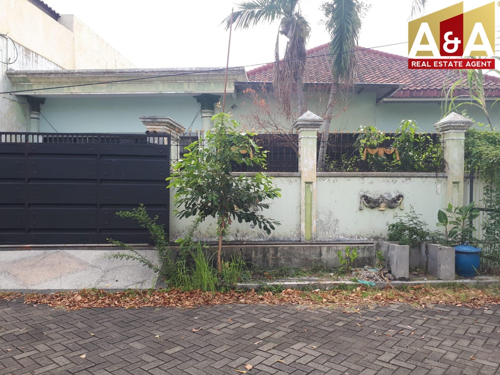 Dijual/Disewakan Rumah Bagus Darmo satelit 7 Surabaya Barat - Image 1