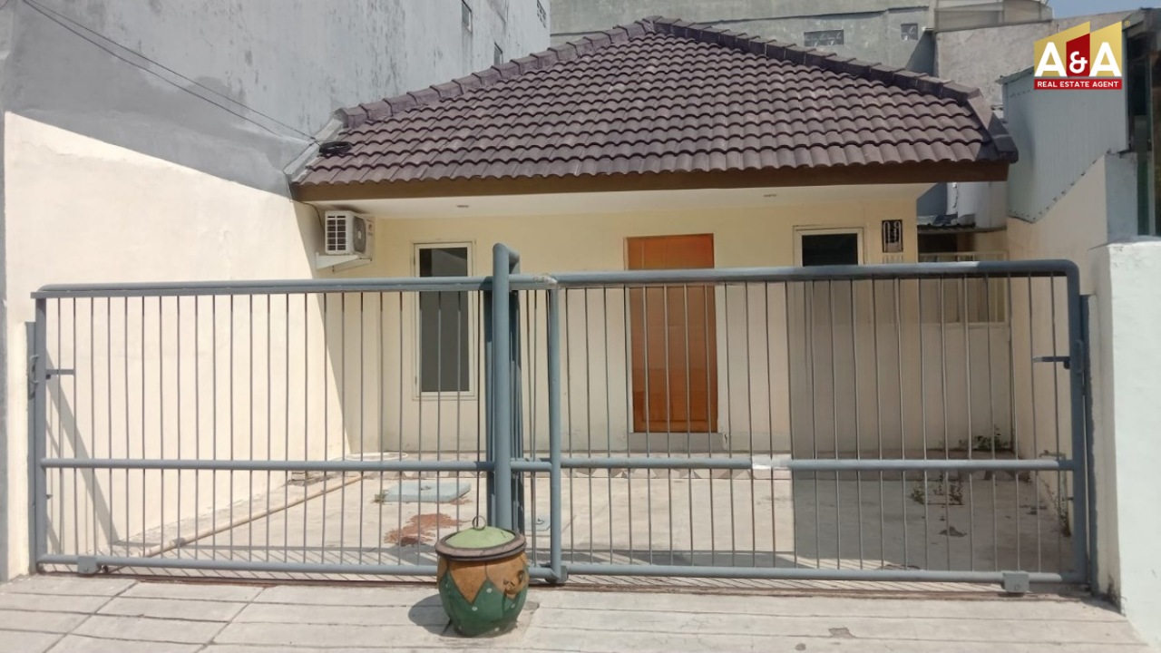 DISEWAKAN RUMAH WILAYAH SURABAYA BARAT - Image 1