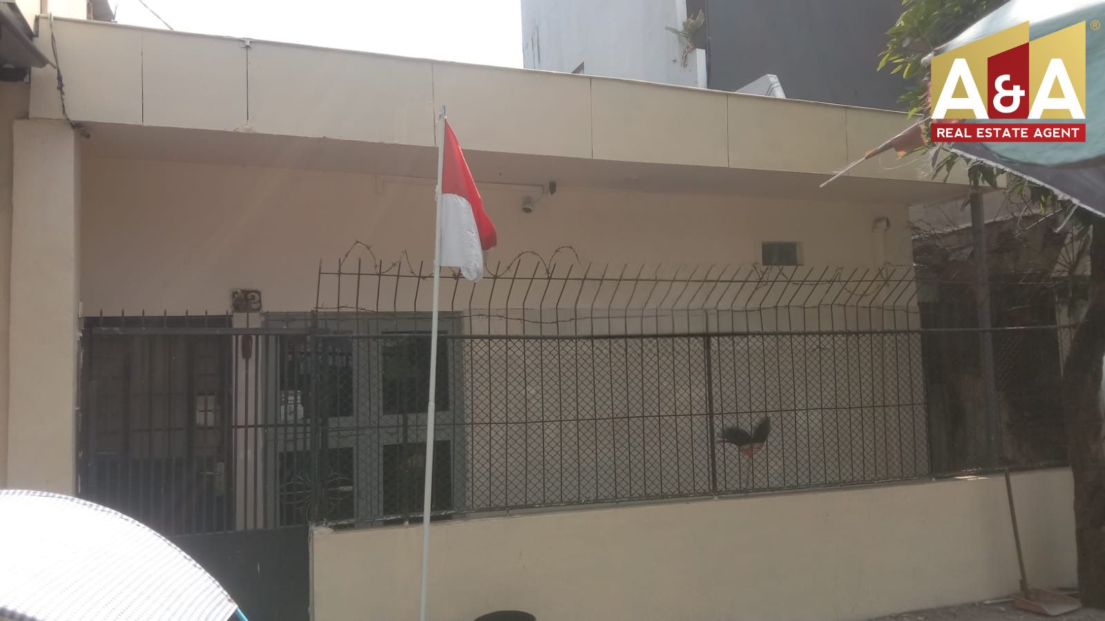 Dijual Rumah Murah Kalibutuh Surabaya Pusat - Image 1