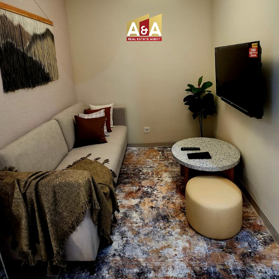 DISEWAKAN APARTEMEN GRAND SUNGKONO LAGOON SURABAYA BARAT - Image 1