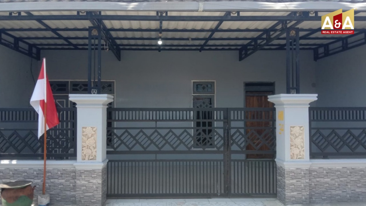 Disewakan Rumah Wilayah Surabaya Barat - Image 1