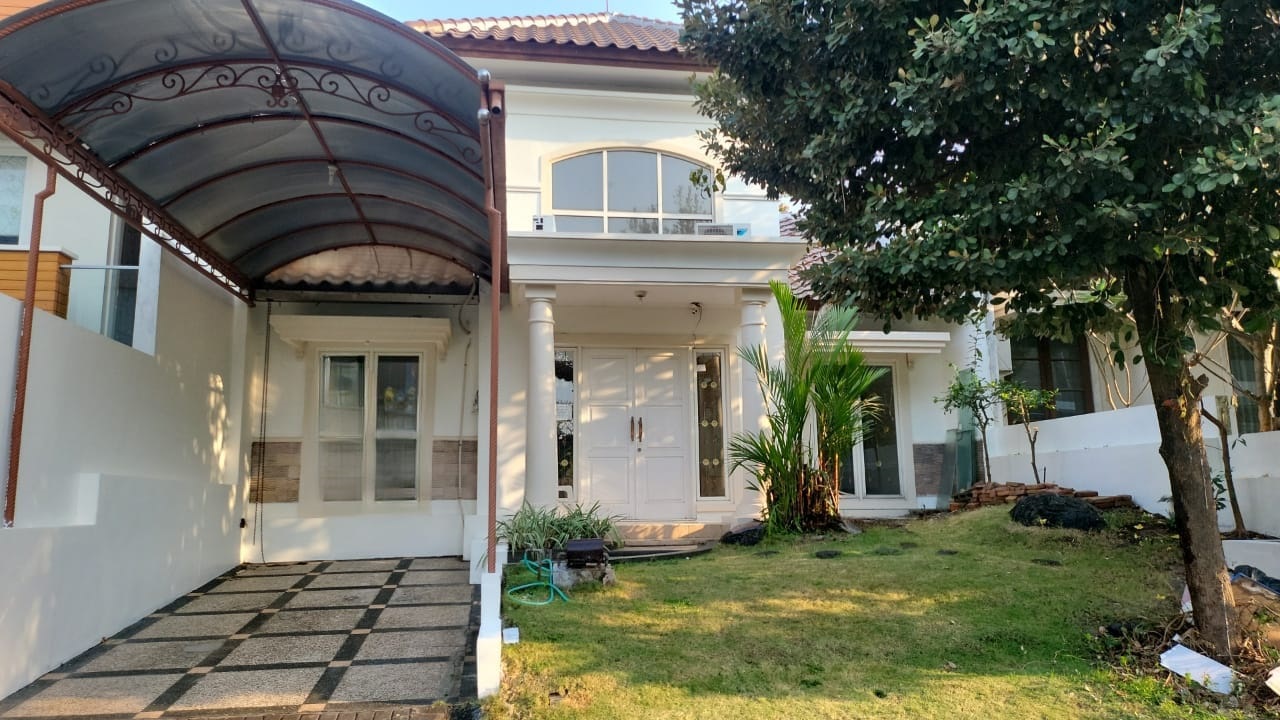 DiSewakan Rumah South Emerald Mansion Surabaya Barat - Image 1