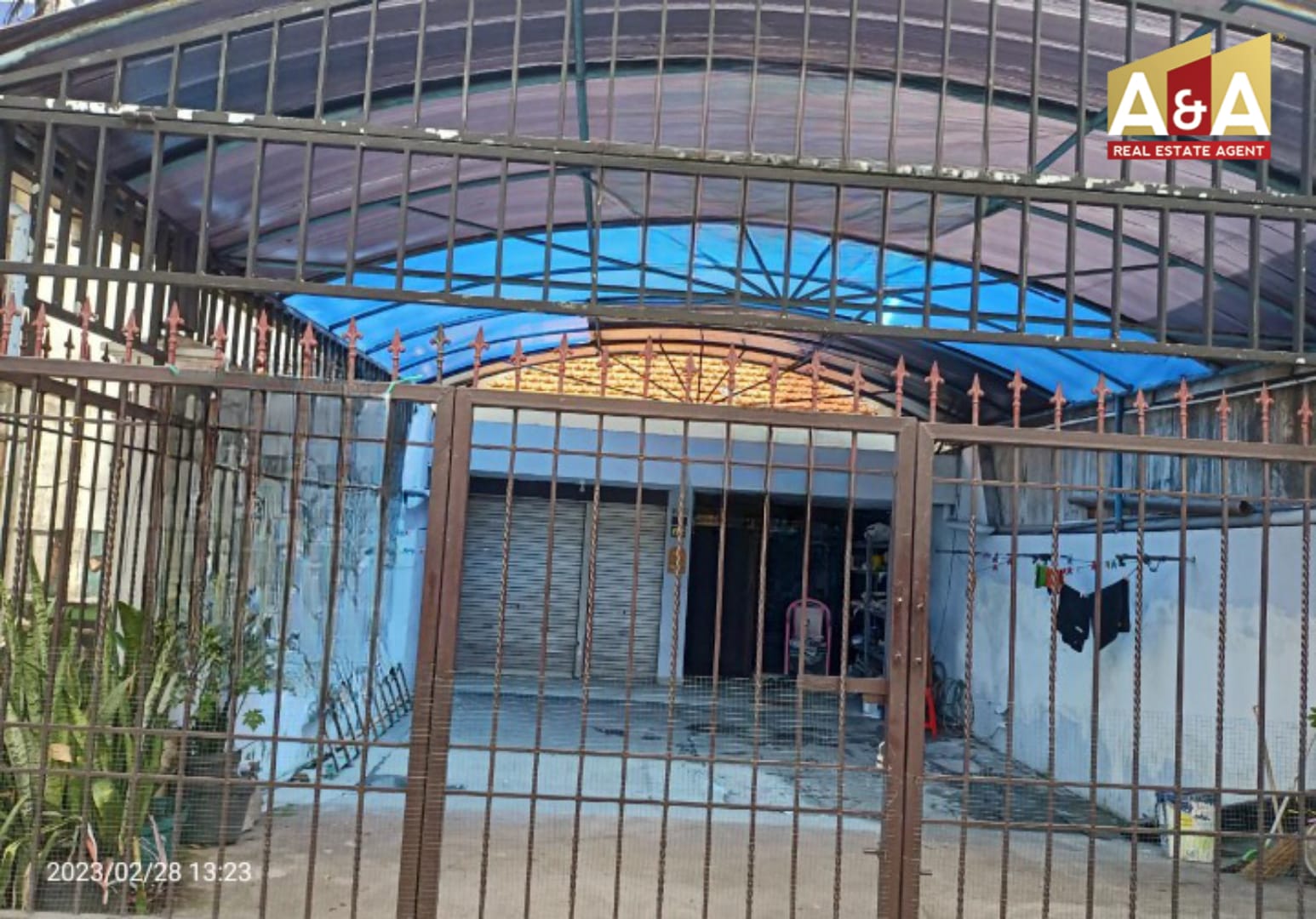 DIJUAL RUMAH WILAYAH SURABAYA PUSAT - Image 1