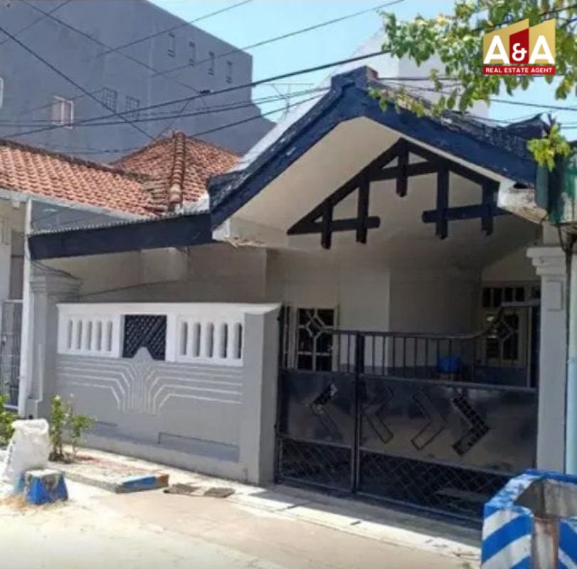 DIJUAL RUMAH SIAP HUNI WILAYAH SURABAYA SELATAN - Image 1