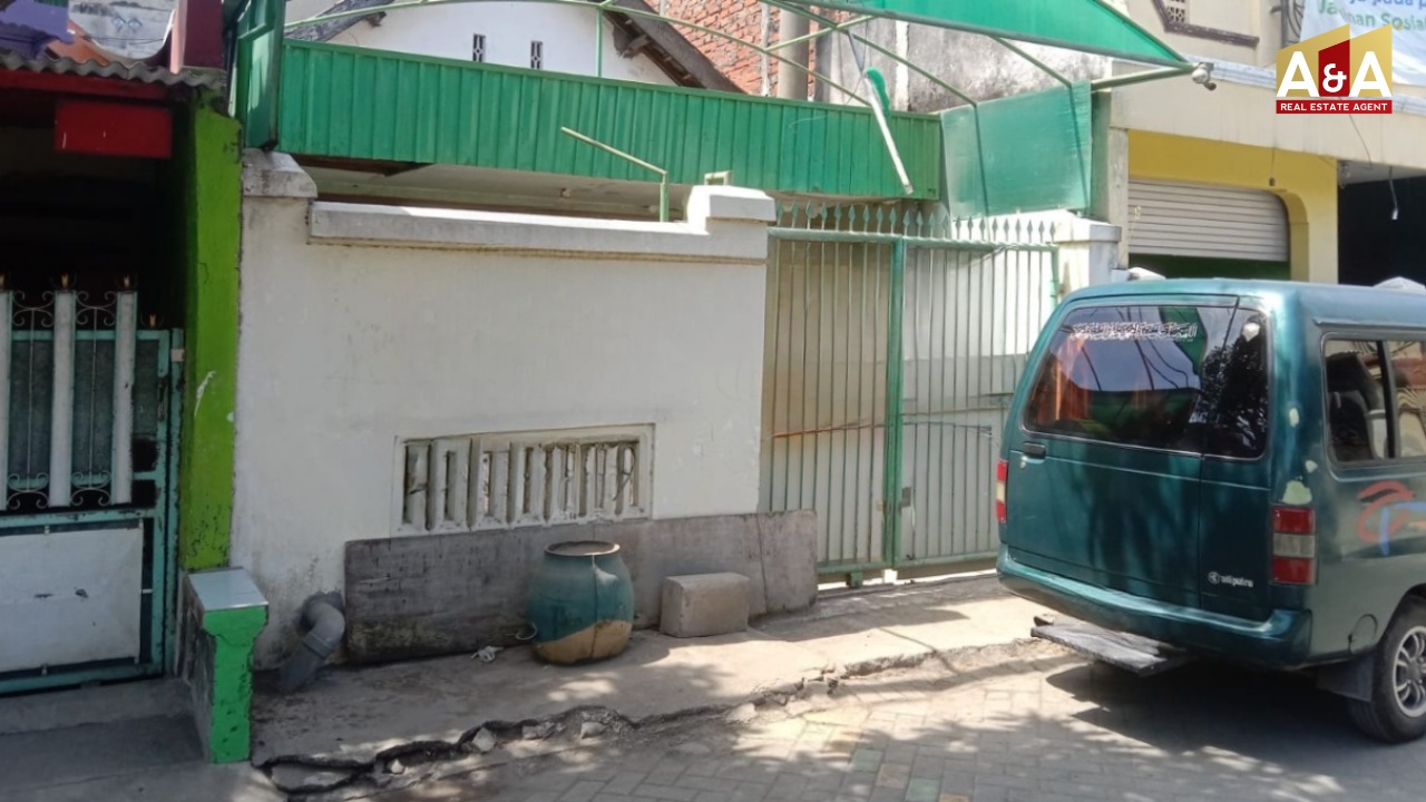 DIJUAL RUMAH WILAYAH SURABAYA BARAT - Image 1