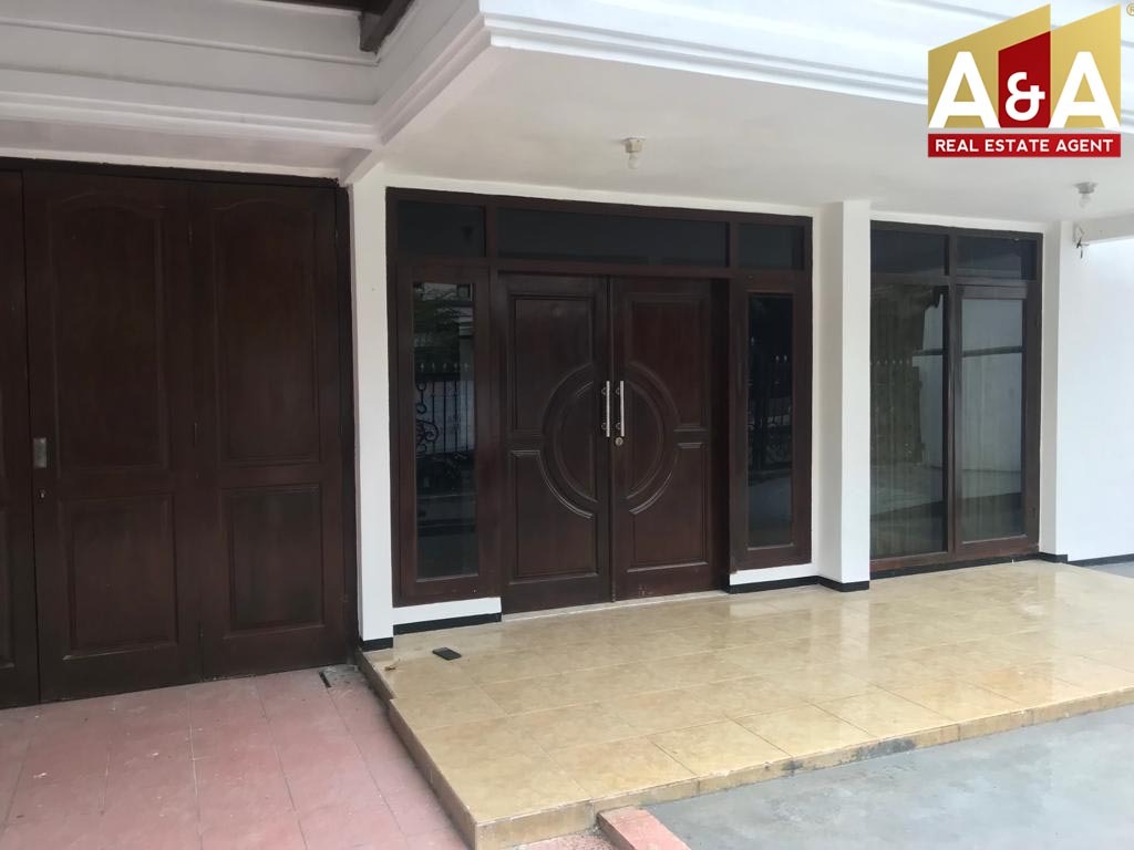 DISEWAKAN RUMAH SURABAYA TIMUR - Image 1