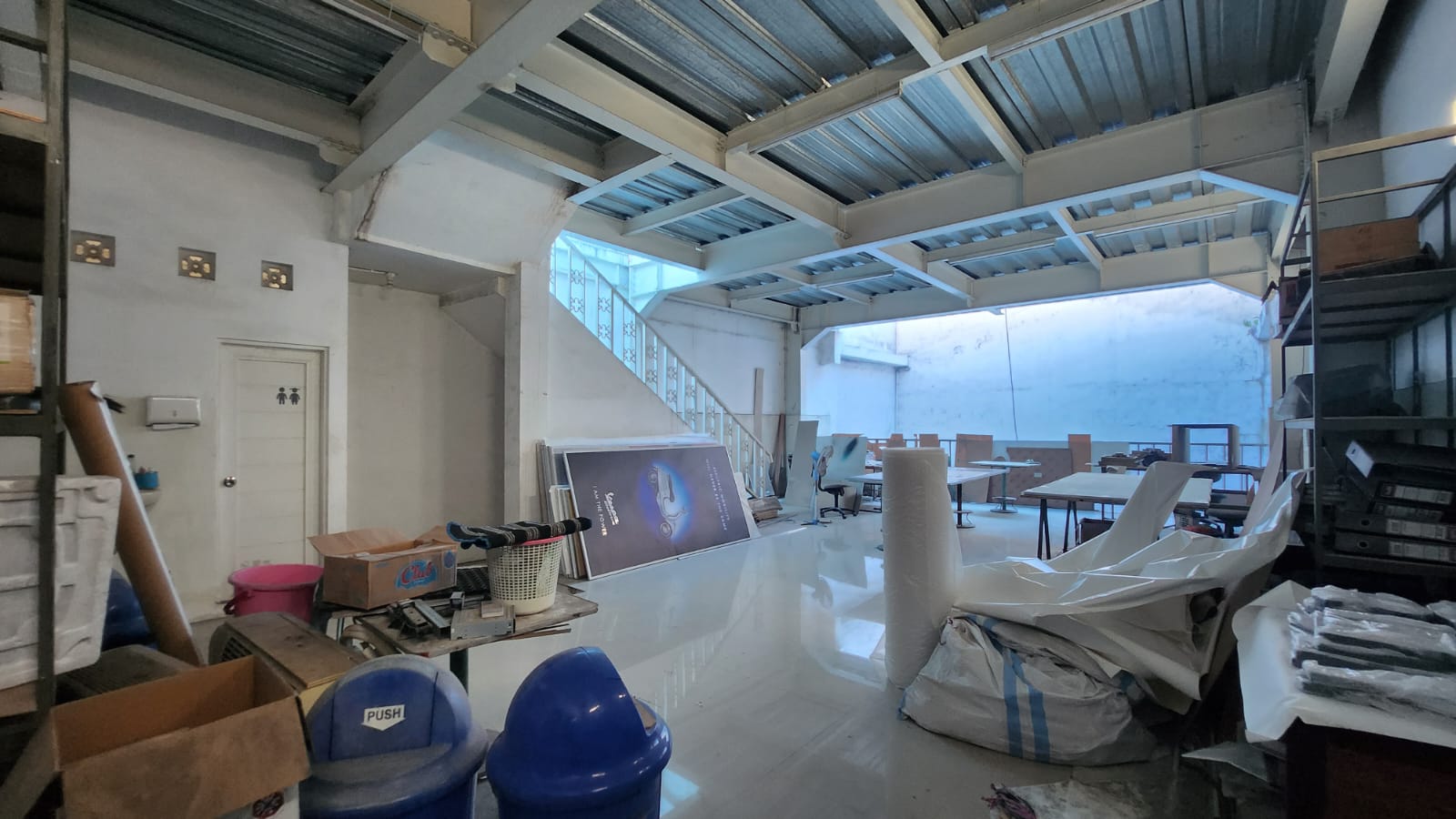 Dijual Gedung Kantor Manyar Kartika Surabaya Timur - Thumbnail 2