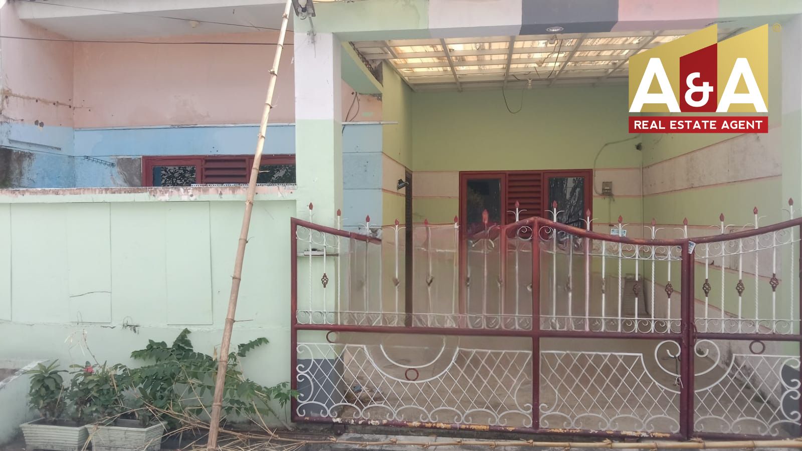 Dijual/Disewakan Rumah Pondok Benowo Indah Surabaya Barat - Image 1