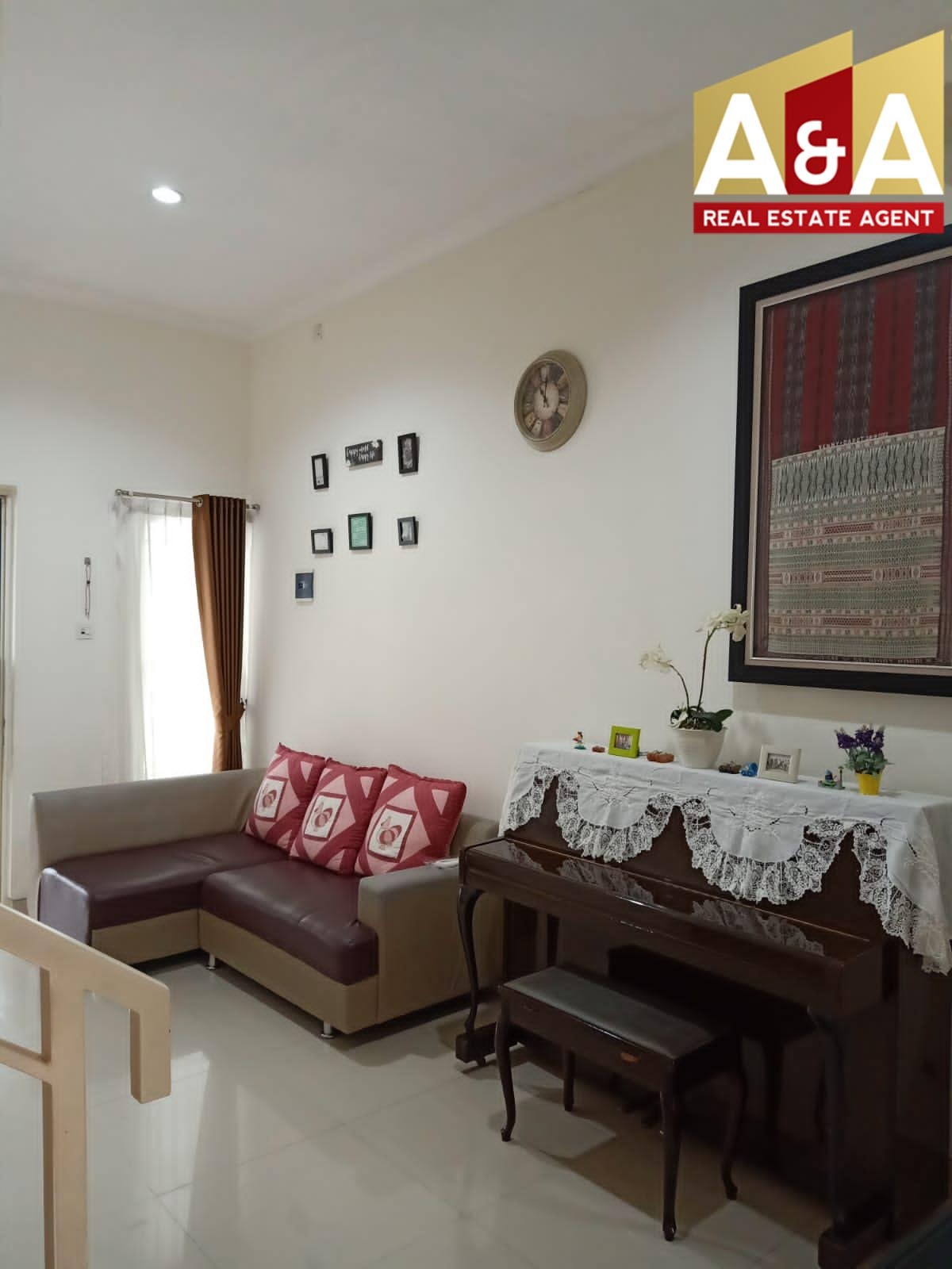 Dijual Rumah Simpang Darmo Regency Surabaya Barat - Image 1