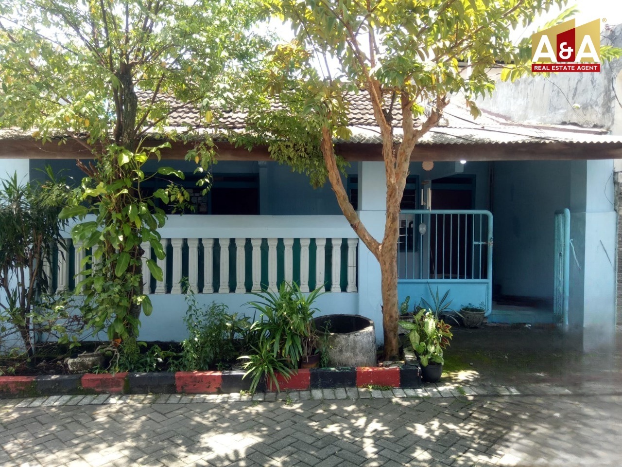 DIJUAL RUMAH WILAYAH SURABAYA BARAT - Image 1