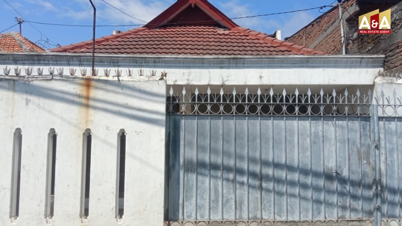 DIJUAL RUMAH WILAYAH SURABAYA BARAT - Image 1