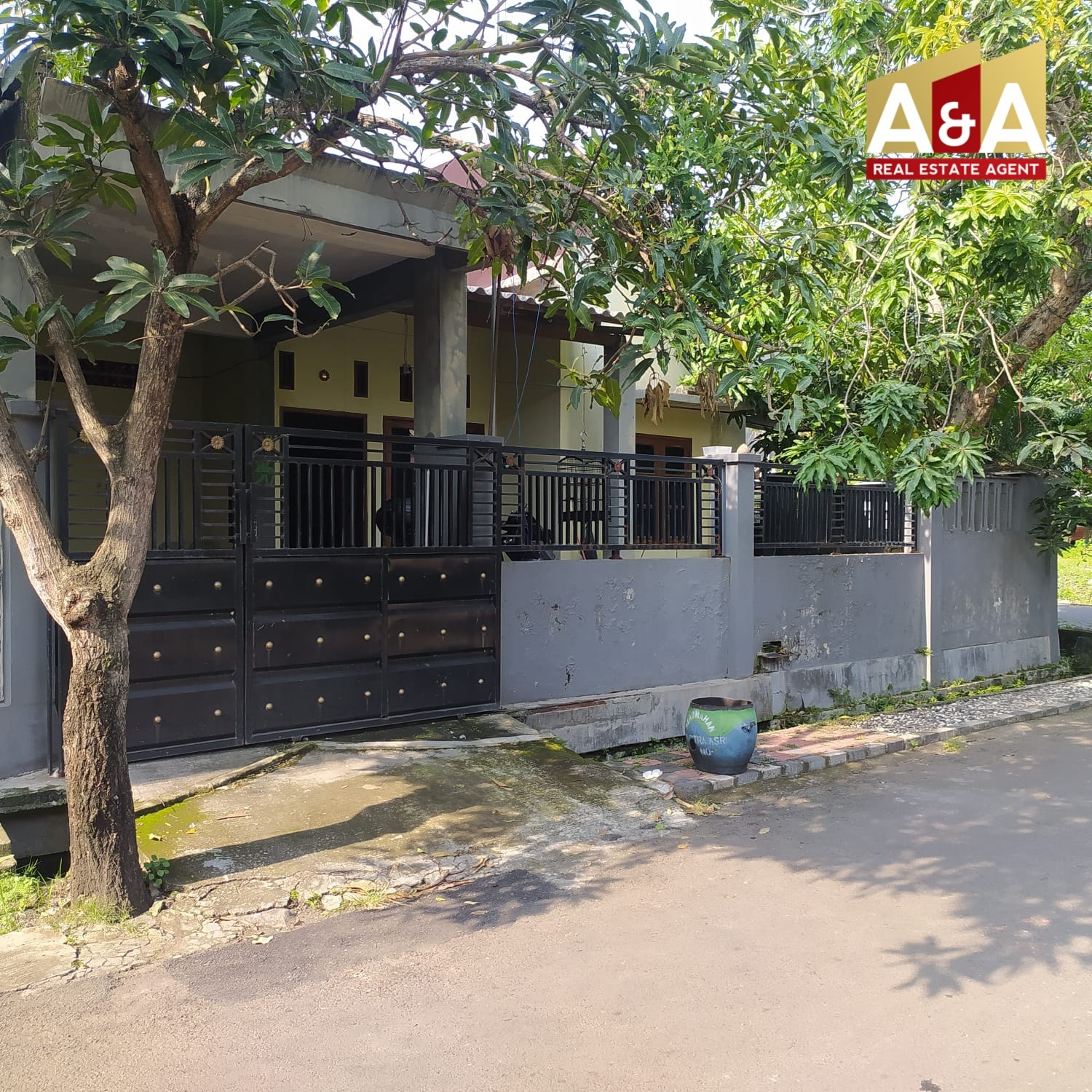 DIJUAL RUMAH WILAYAH SURABAYA BARAT - Image 1