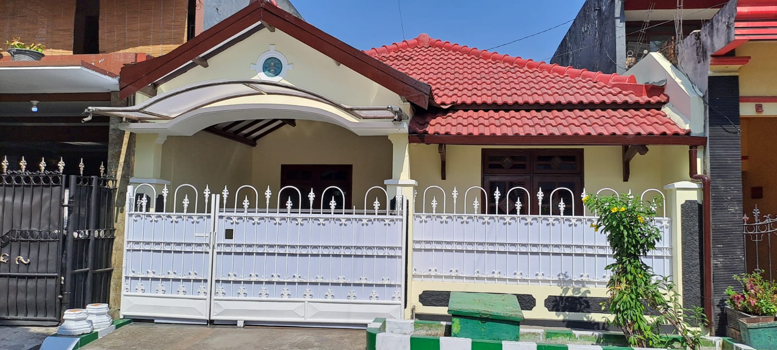 Disewakan Rumah siap huni Gunungsari indah surabaya barat - Image 1