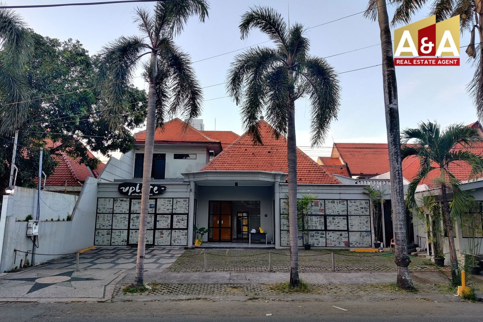 DIJUAL/DISEWAKAN RUMAH USAHA WILAYAH SURABAYA SELATAN - Image 1