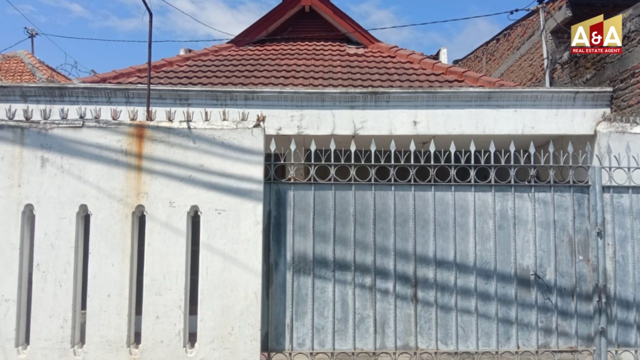 DIJUAL RUMAH WILAYAH SURABAYA BARAT - Image 1