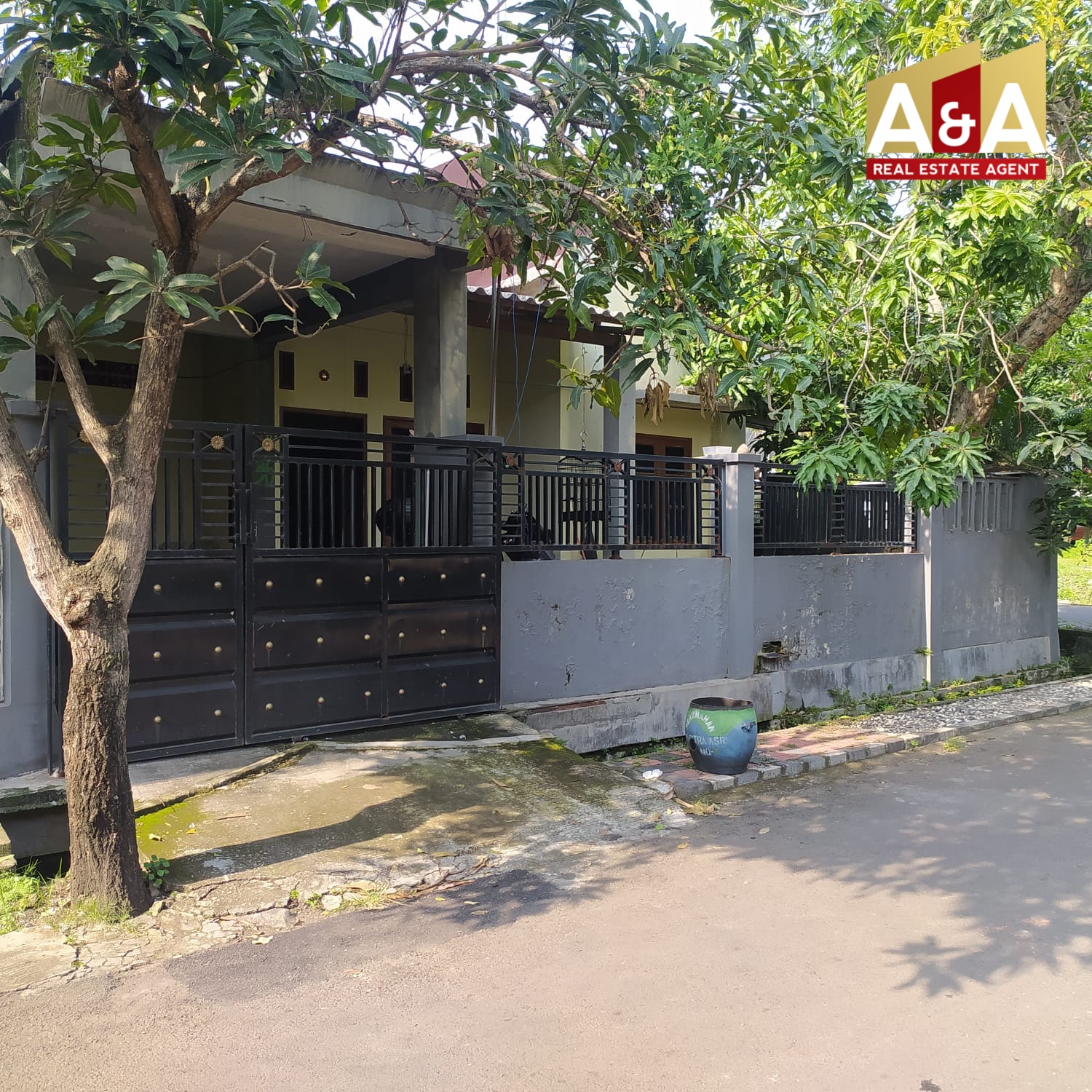 DIJUAL RUMAH WILAYAH SURABAYA BARAT - Image 1