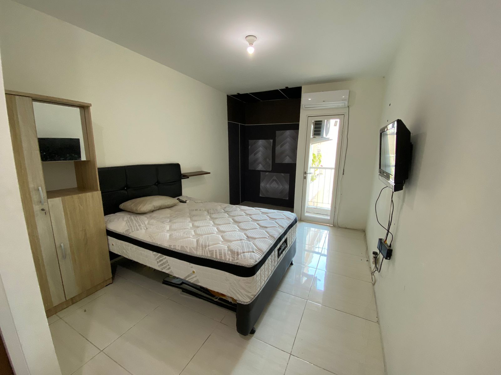 Dijual/Disewakan apartemen Bagus Puncak Bukit Golf Surabaya Barat - Image 1