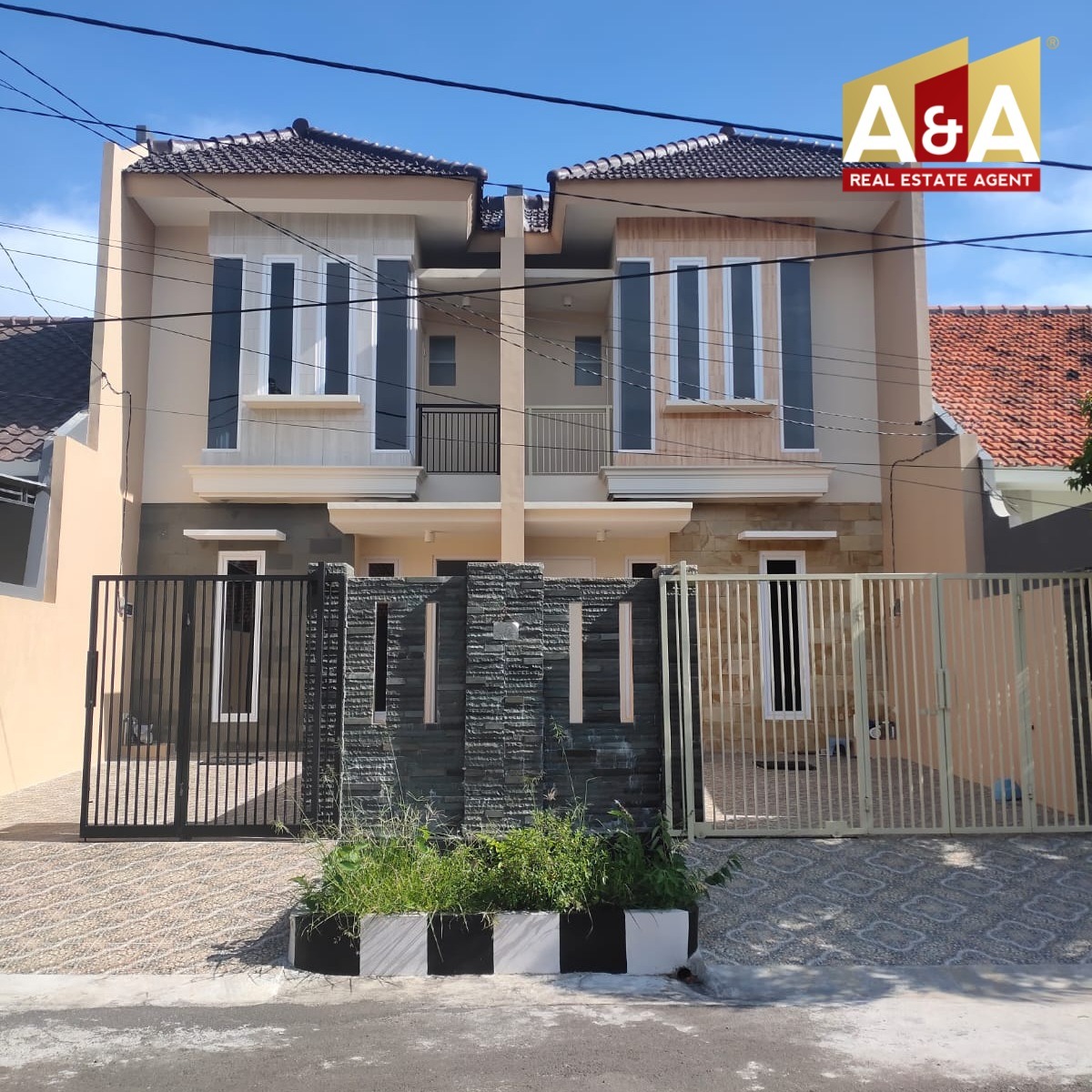 DIJUAL RUMAH WILAYAH SURABAYA TIMUR - Image 1