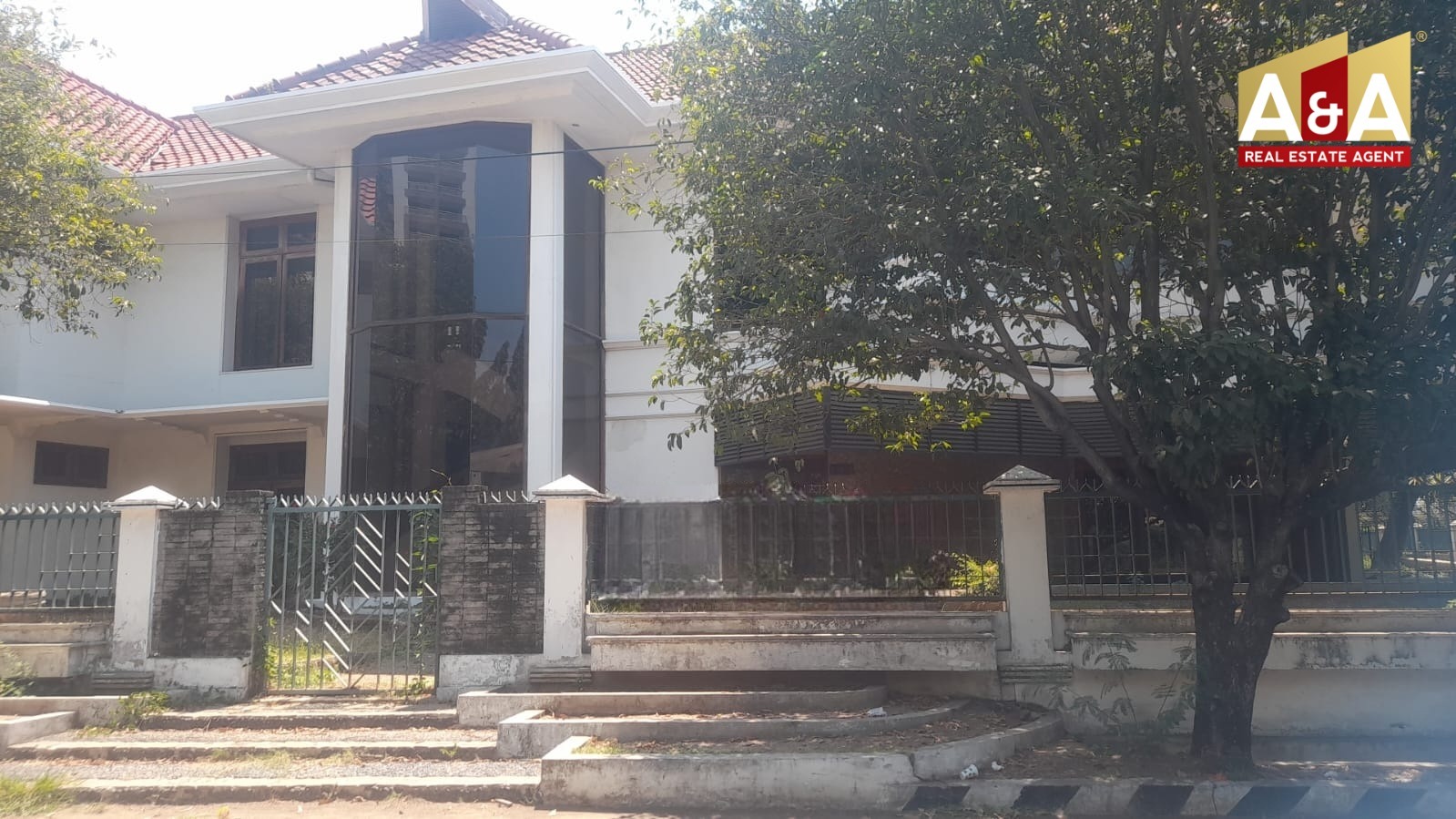 DIJUAL RUMAH WILAYAH SURABAYA SELATAN - Image 1