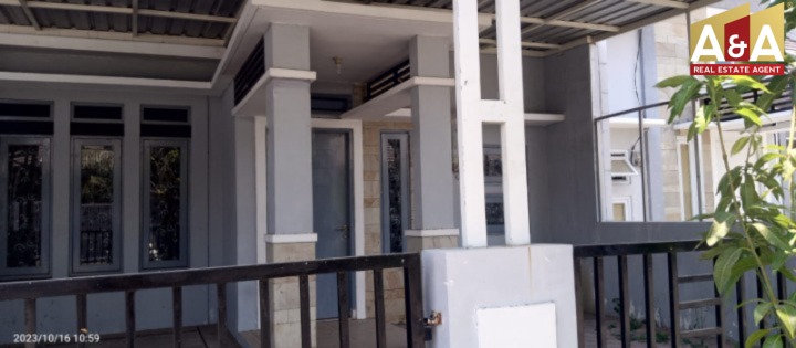 Dijual/Disewakan Rumah Bagus Perum TAS 4 Regency Cluster Gardenia Candi - Image 1