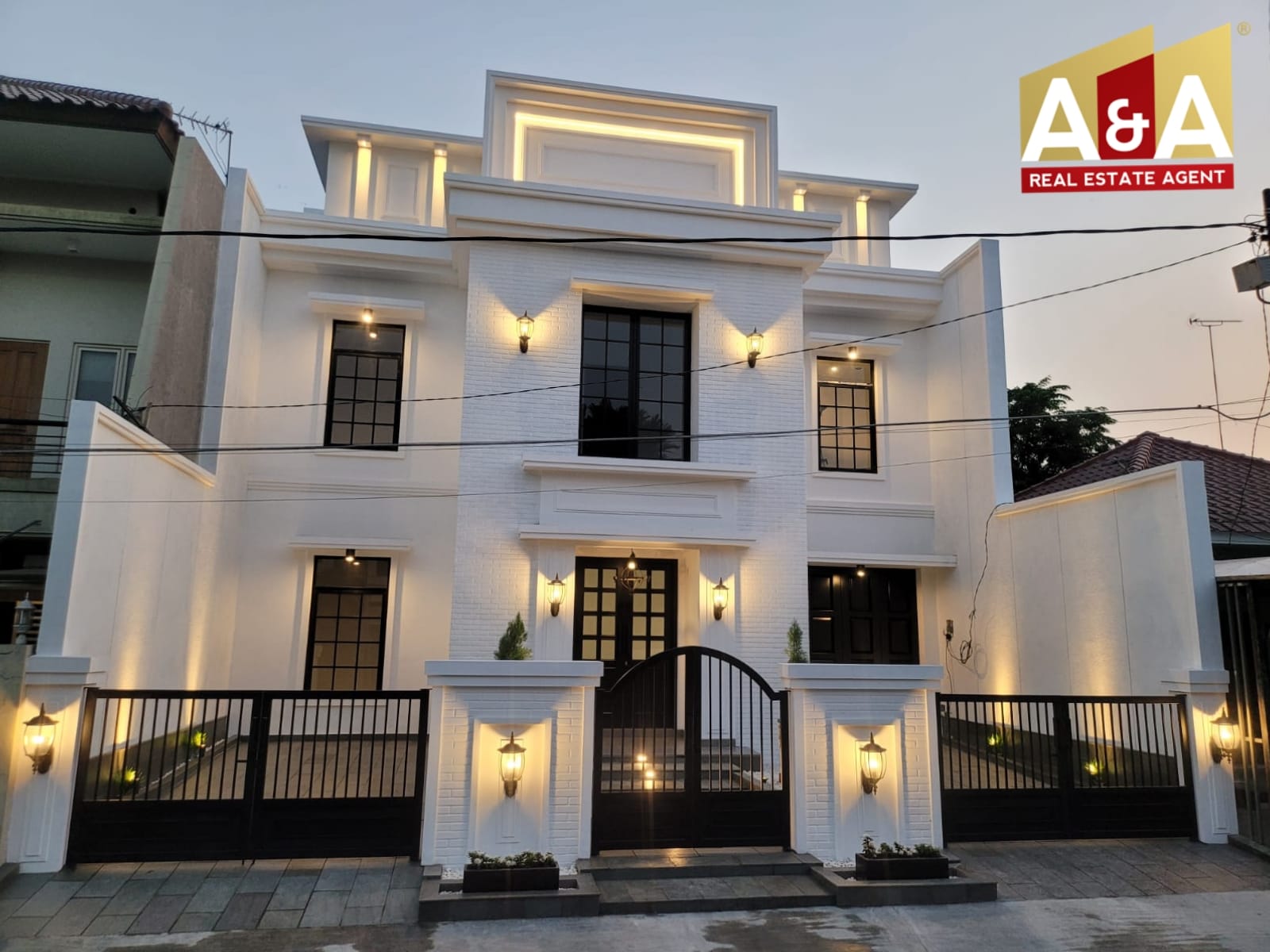 DIJUAL RUMAH WILAYAH SURABAYA TIMUR - Image 1