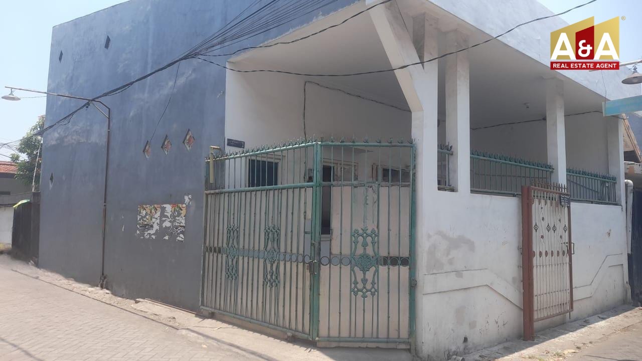 DIJUAL RUMAH WILAYAH SURABAYA UTARA - Image 1