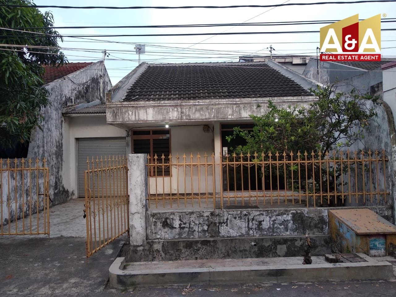 DIJUAL RUMAH WILAYAH SURABAYA TIMUR - Image 1