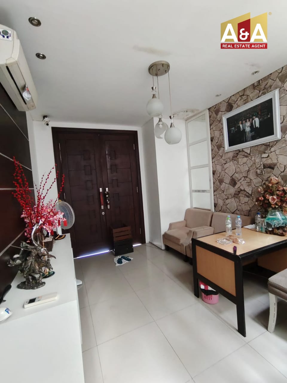 Dijual Rumah Strategis di Citraland Surabaya Barat - Image 1