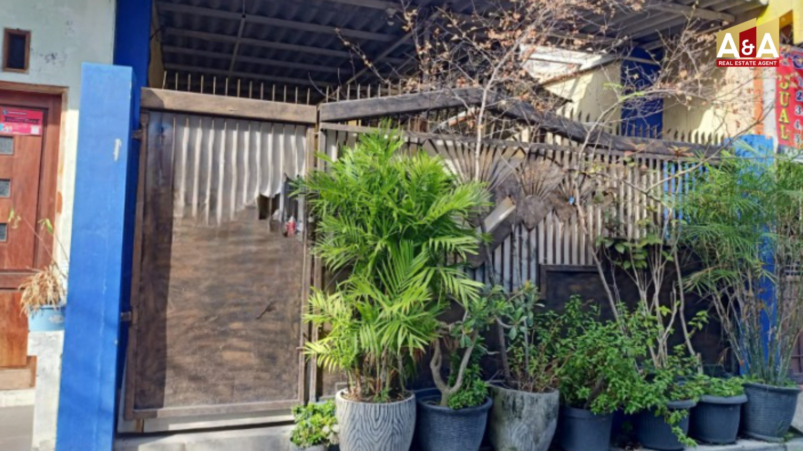 Dijual Rumah Hitung Tanah di Karang Rejo Surabaya - Image 1